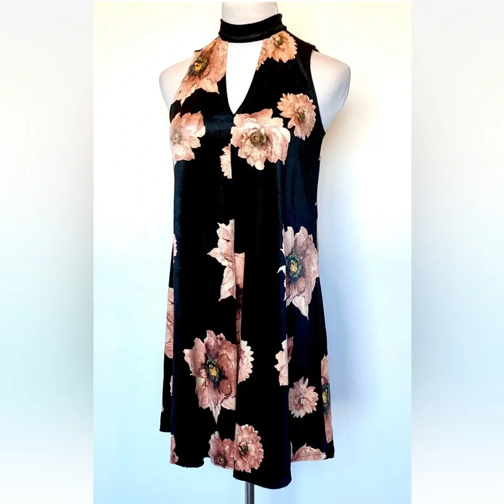 Aqua Dress Bloomingdale’s Choker Sleeveless Floral NEW